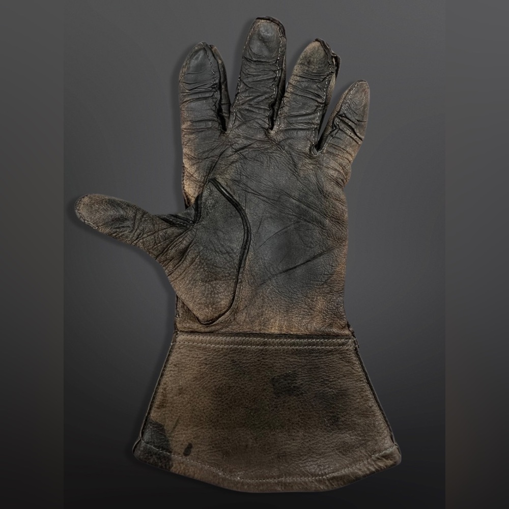⚡️HARLEY-DAVIDSON⚡️ Vintage Leather/Studded Guantlet Motorcycle Gloves - Picture 9 of 14